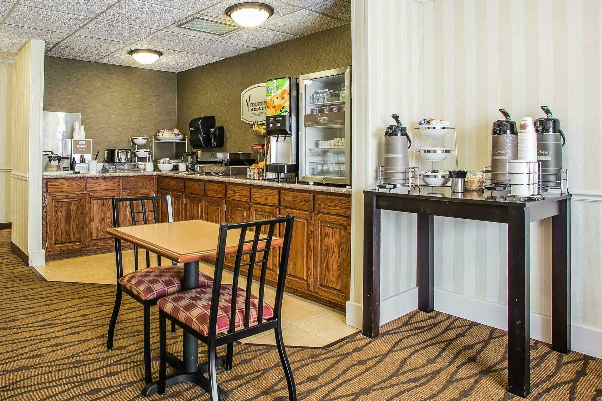 Sleep Inn & Suites Wisconsin Rapids Esterno foto